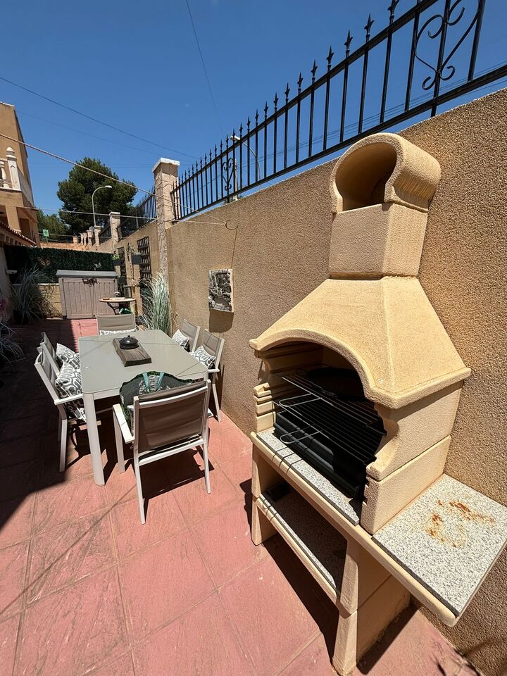 25y361p0236.jpg