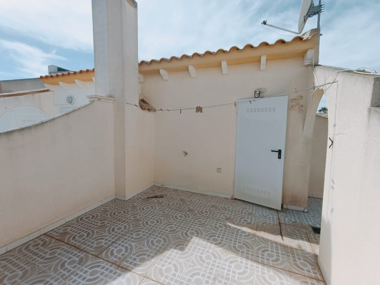 4726-semi-detached-villa-for-sale-in-playa-flamenca-2844336-large.jpg