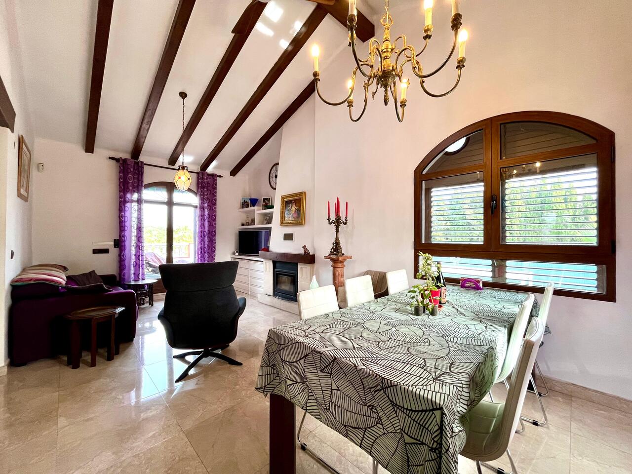 4851-villa-for-sale-in-villamartin-2889428-large.jpg