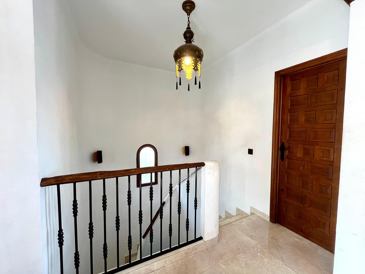 4851-villa-for-sale-in-villamartin-2889437-large.jpg