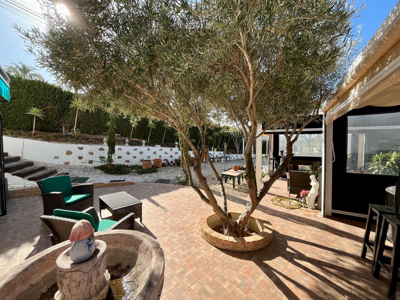 4851-villa-for-sale-in-villamartin-2889447-large.jpg
