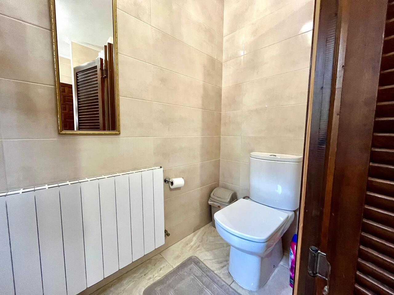 4851-villa-for-sale-in-villamartin-2889454-large.jpg