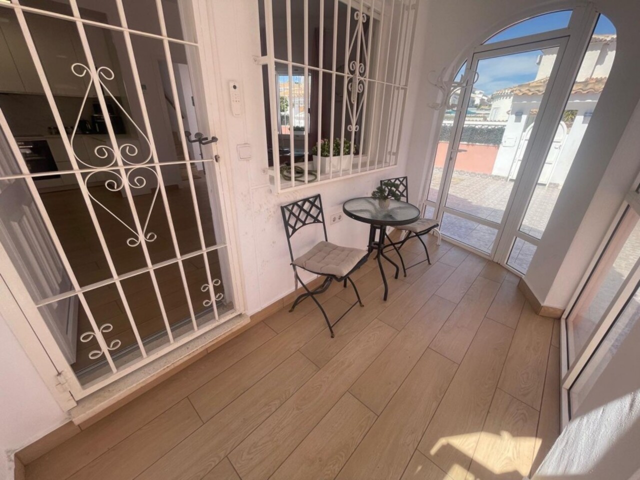 5009-villa-for-sale-in-play-flamenca-2933894-large.jpg
