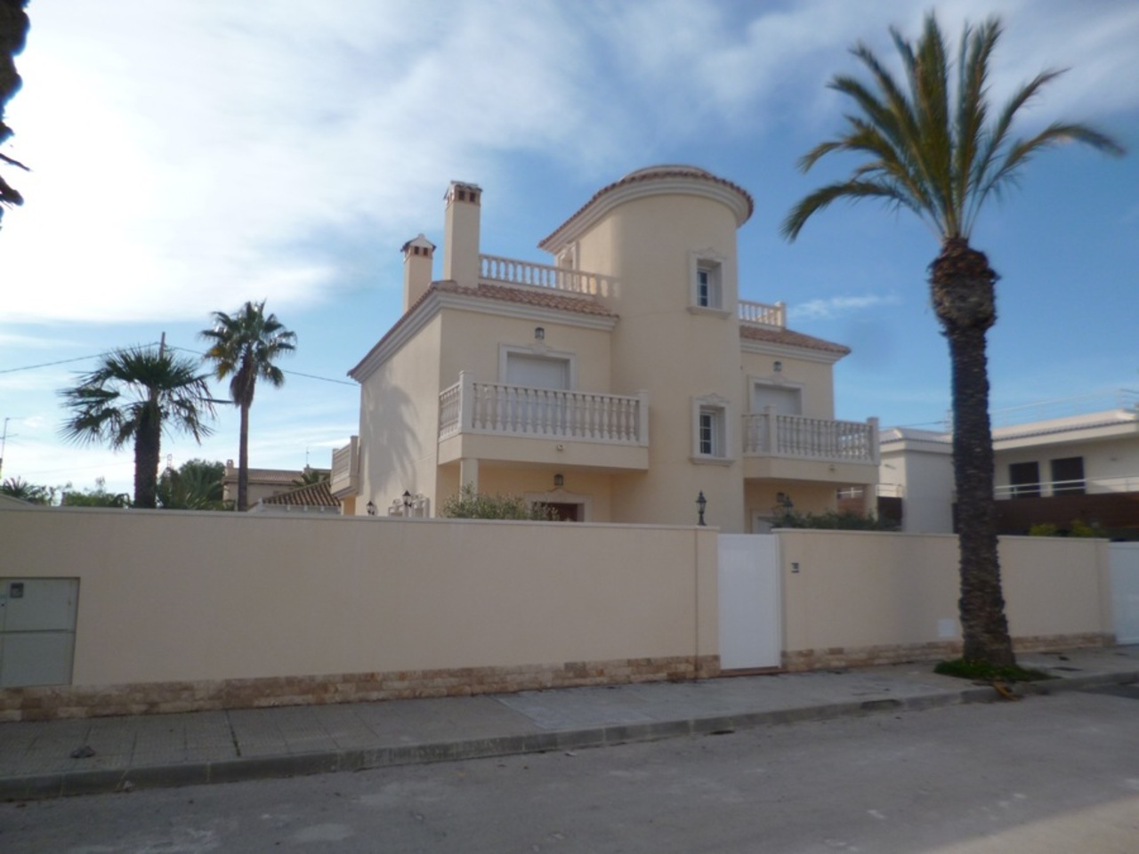 villa-in-cabo-roig-17-large.jpg