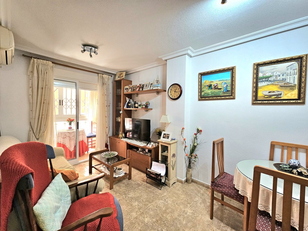 xlarge_BZJAAP2062_62691_V0_3EE8.jpg