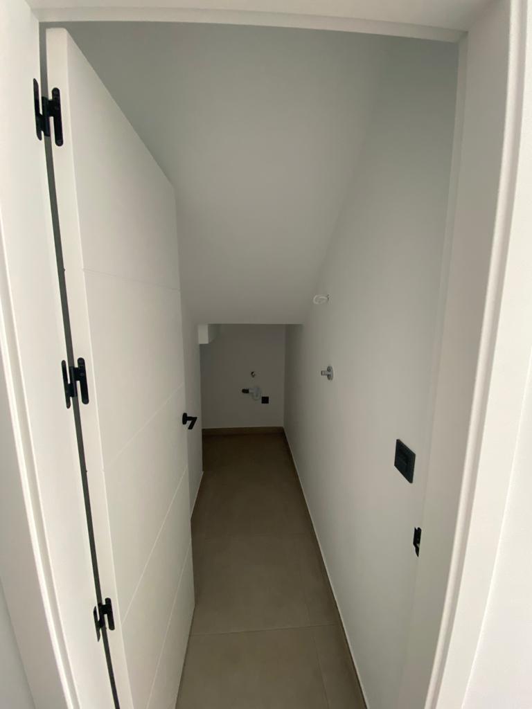 11-524.jpg