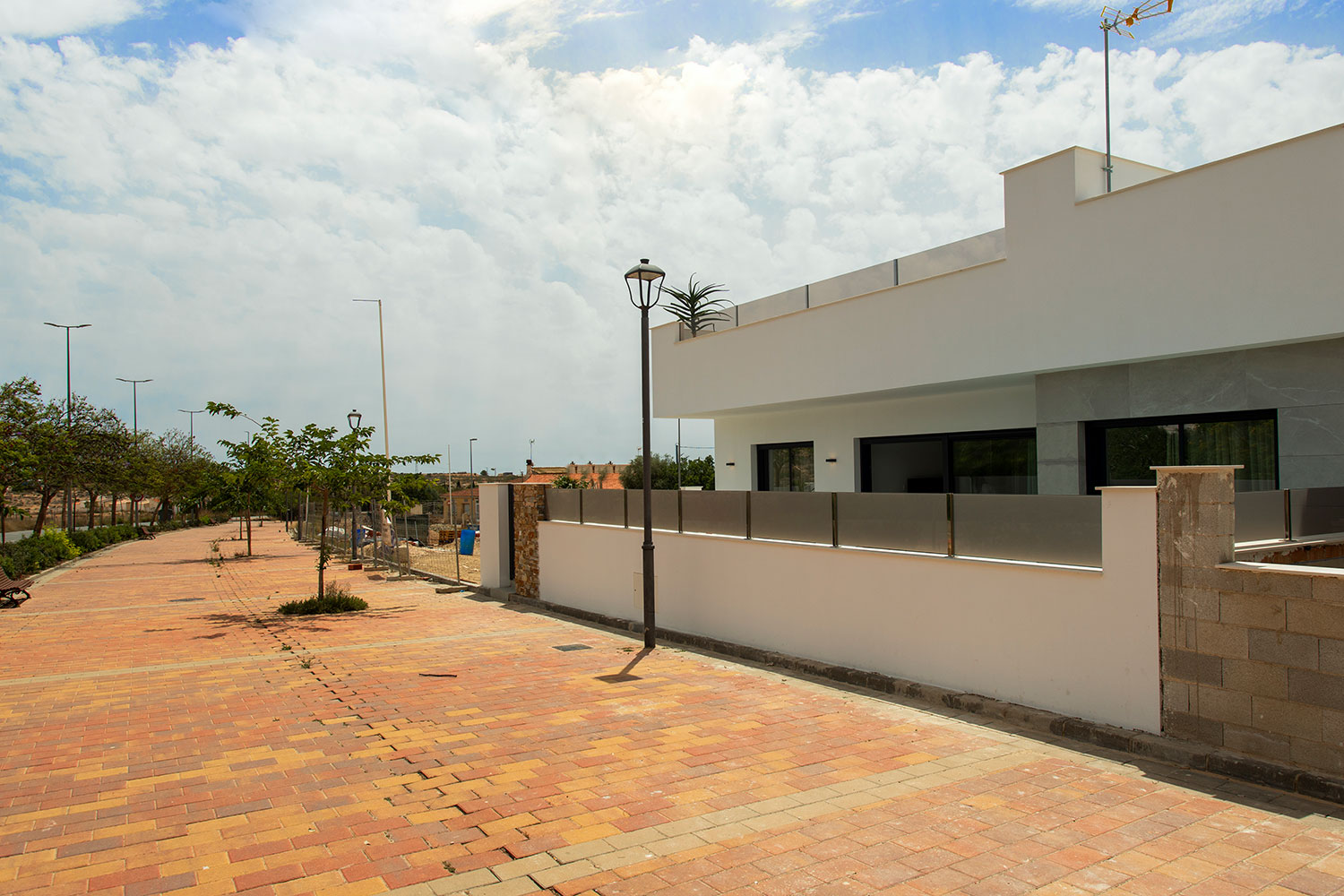 19-345.jpg