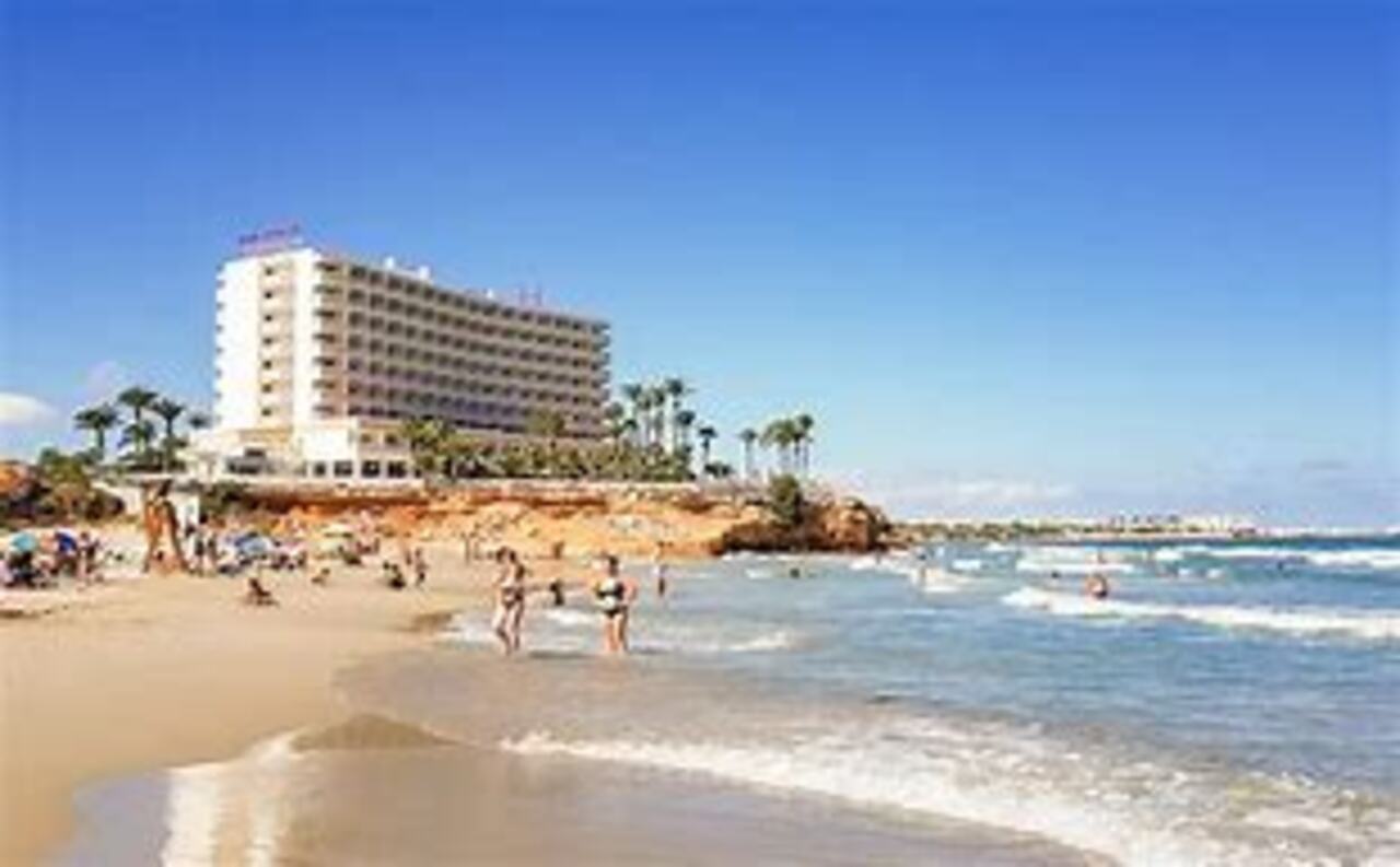4197-town-house-for-sale-in-la-zenia-2560518-large.jpg