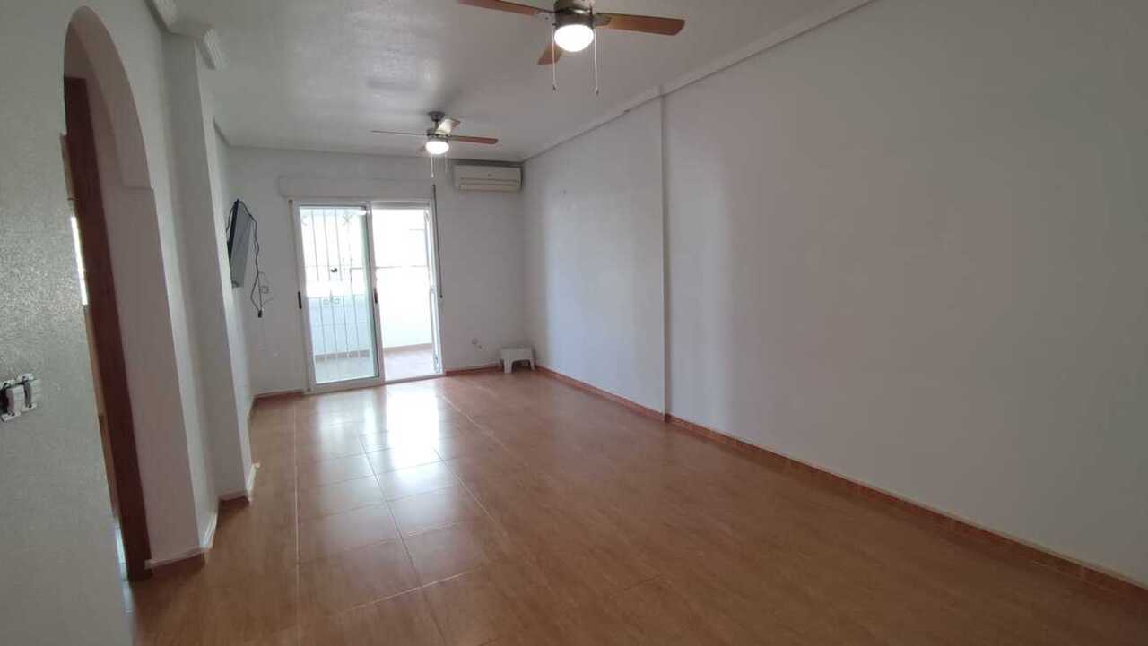 5577-apartment-for-sale-in-play-flamenca-3086312-large.jpg