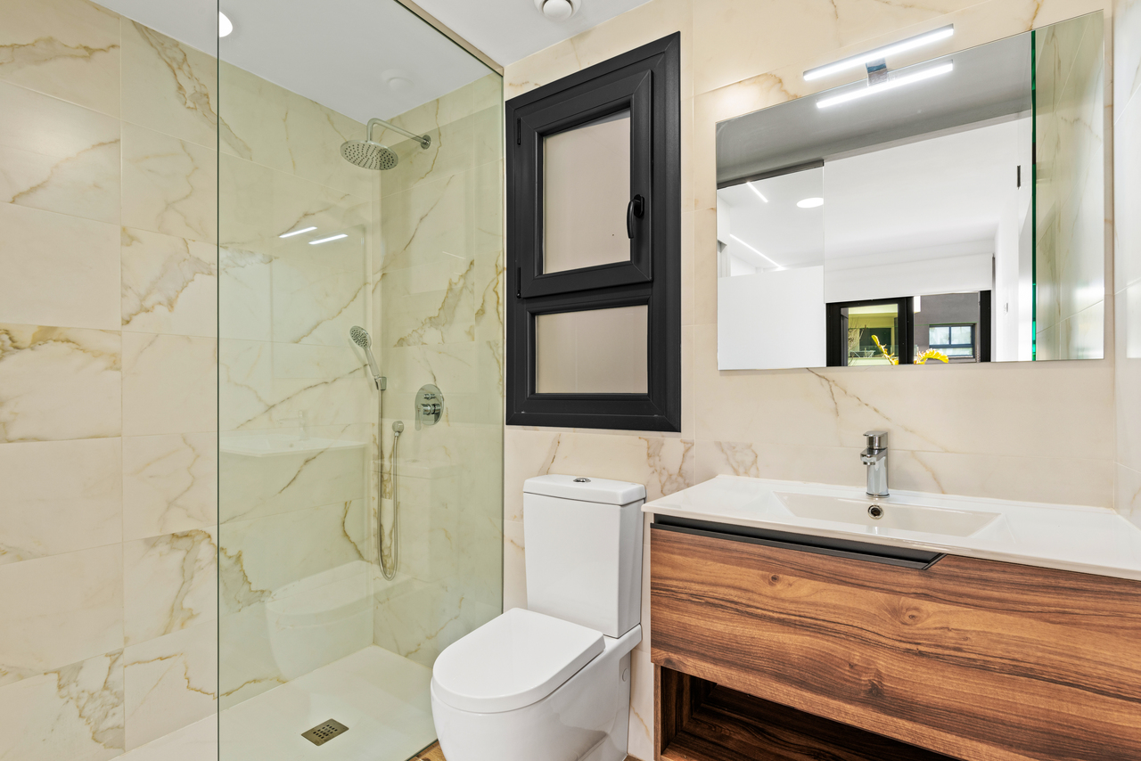 FULL_RES-10_xlarge-1.jpg