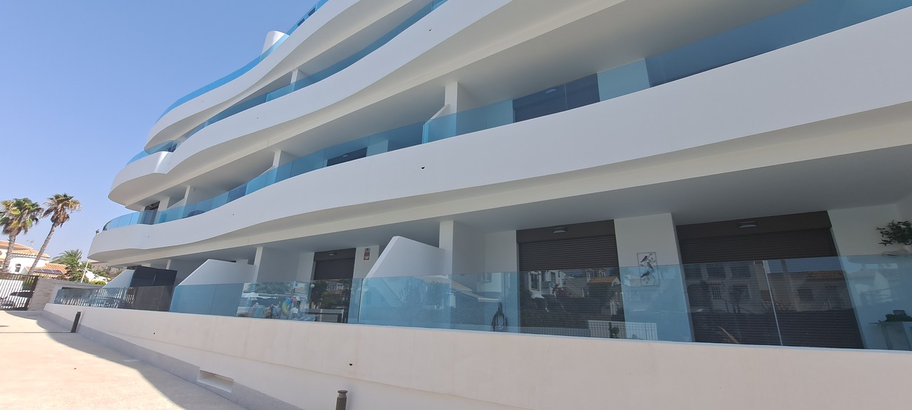 apartment-playa-flamenca-spsdx205-1.jpg