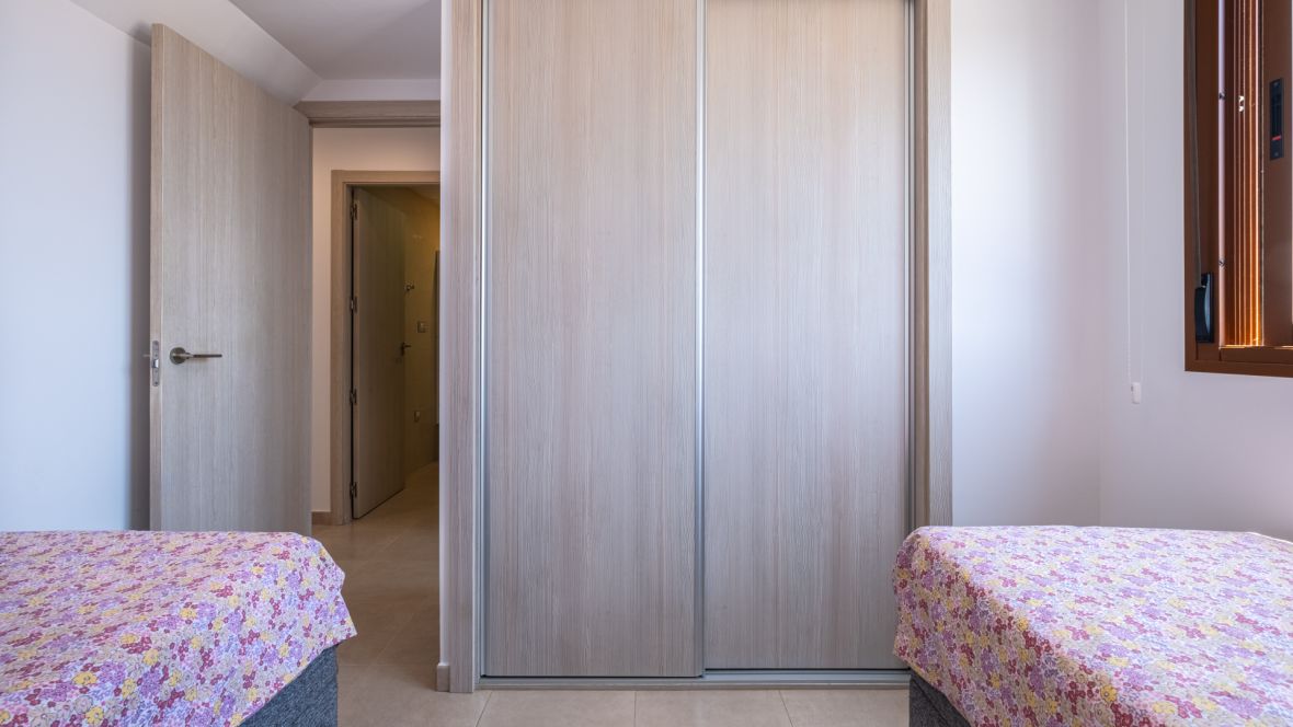 f70001d2-dsf5814-hdr.jpg